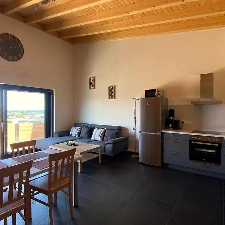 Am Weiher Kategorie 1 Nideggen