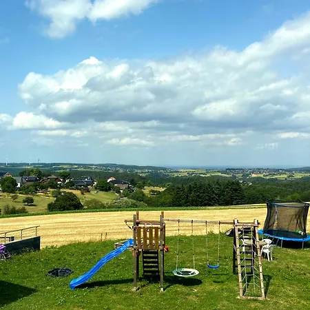 Am Weiher Kategorie 1 * Nideggen