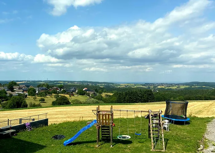 Am Weiher Kategorie 1 * Nideggen