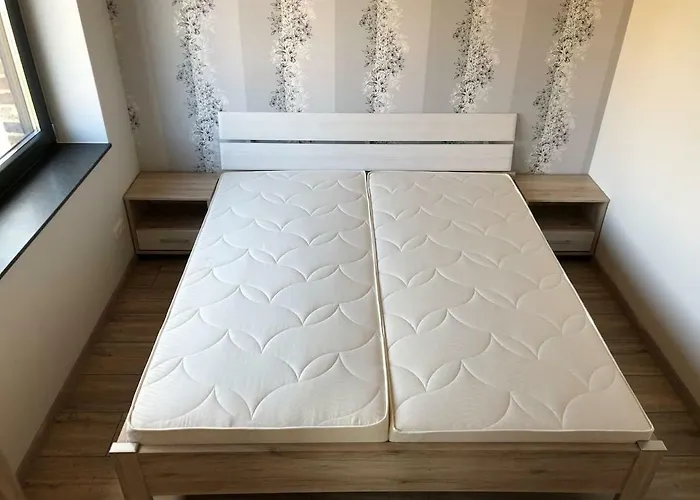 Am Weiher Kategorie 1 *